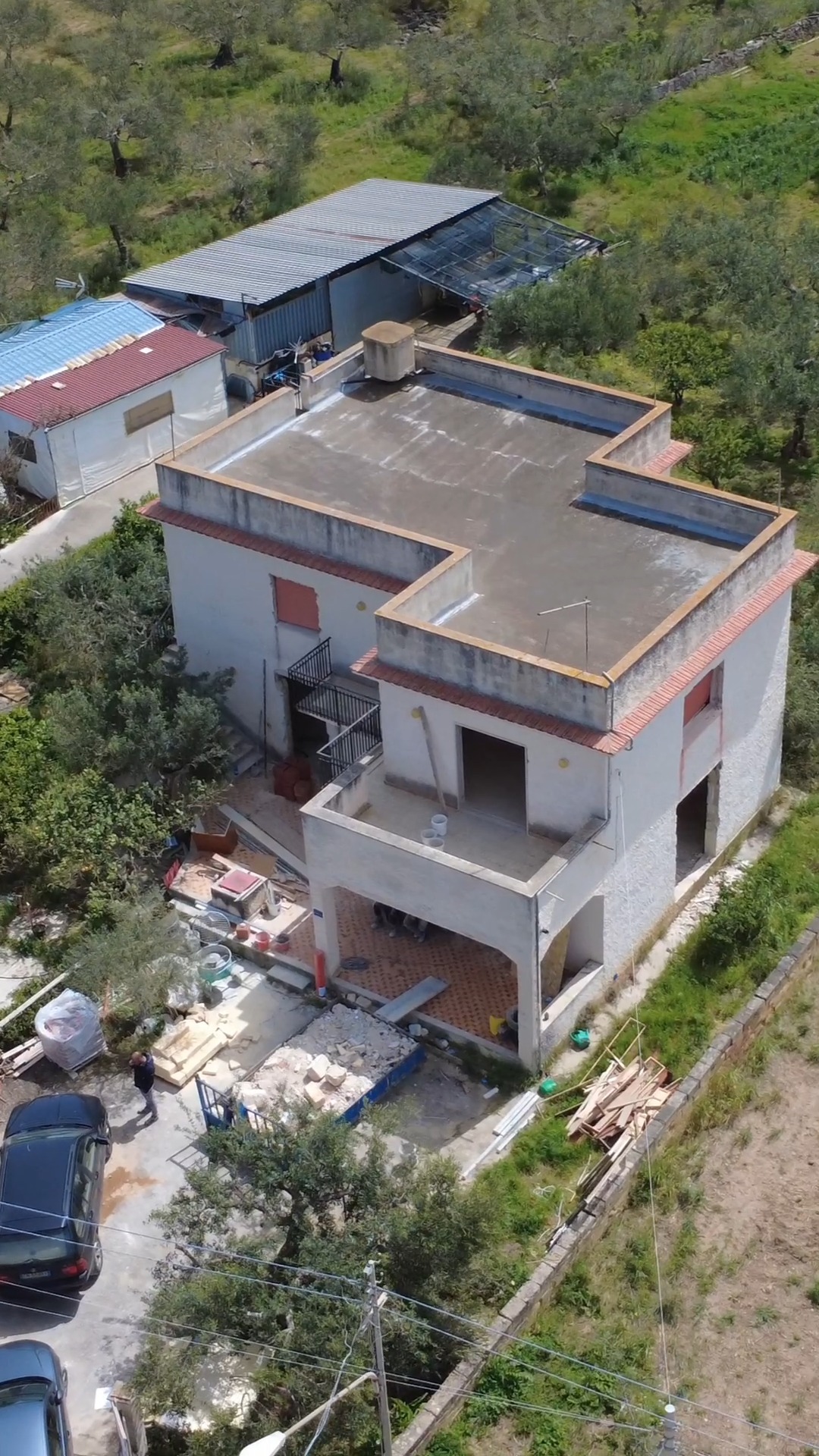 Work in progress 🛠️
Sono iniziati i lavori per questa ristrutturazione