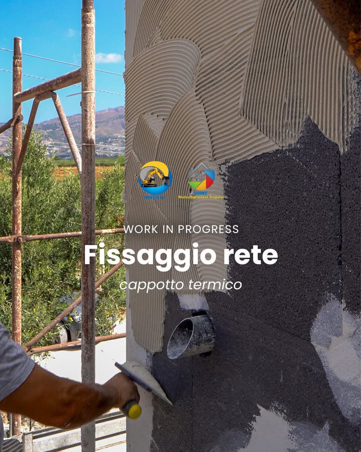 Work in progress ⚙️
👉 Fissaggio rete sopra il cappotto termico
Un